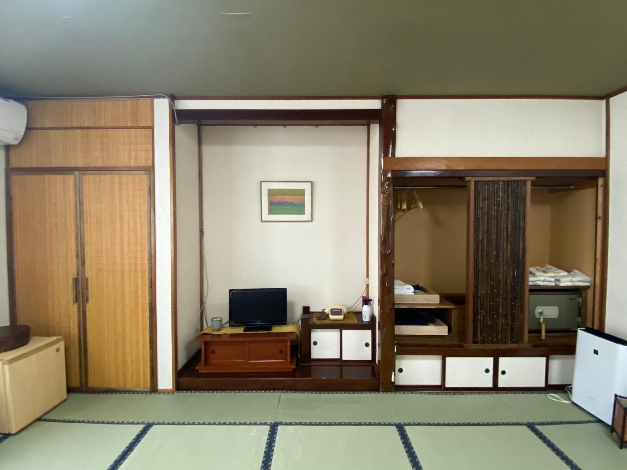 Tabinoyado Saikawa Hotel Kuroishi Bagian luar foto